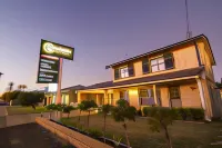 Green Gables Motel Hotels in Dubbo