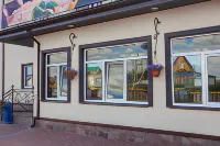 Uyut Hotel