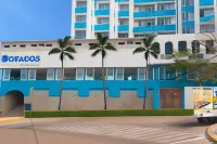 Dorados Acapulco Hotels near Walmart