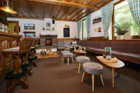 Hotel Gasthof Post فنادق في Fusch an der GlocknerstraBe