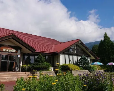 シェーンガルテンおみ 麻績村のホテル