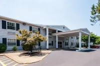 Quality Inn Solomons - Beacon Marina Hotel di Solomons