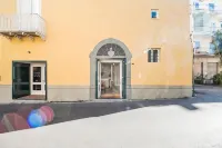 Palazzo Sassi Hotels in Meta