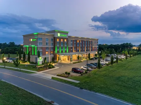 Holiday Inn MURFREESBORO by IHG
