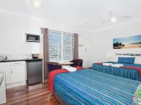 La Costa Beachside Motel Hotels in Bilinga