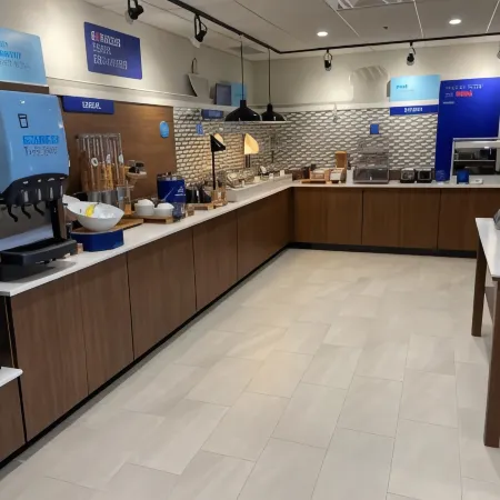 Holiday Inn Express & Suites ELYRIA by IHG