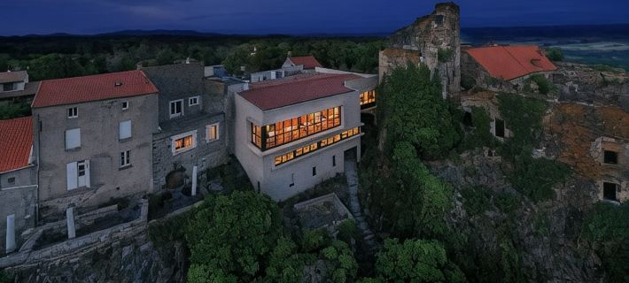 Hôtel & Restaurant Origines PAR Adrien Descouls - Teritoria Hotels in Auvergne