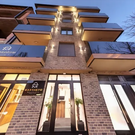 Apart Hotel Maksimum Отели рядом с достопримечательностью «Парк Кошутняк»