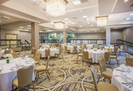 래디슨 호텔 멤피스 - 유니버시티 로비