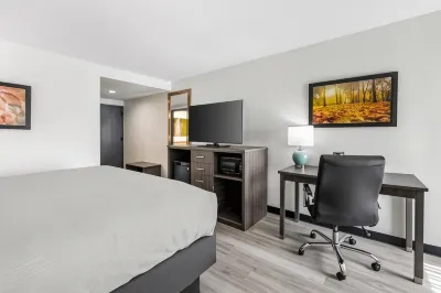 Quality Inn Clarksville - Exit 11 Hotels in Clarksville