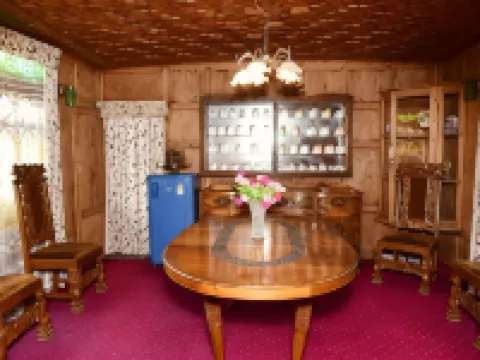 White House Group of Houseboats โรงแรมในศรีนาการ์