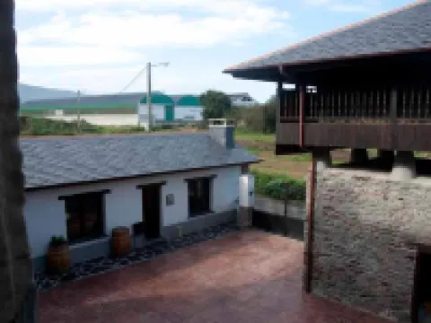 Casa Pacho Apartamentos Rurales Hotels in Comarca Vaqueira
