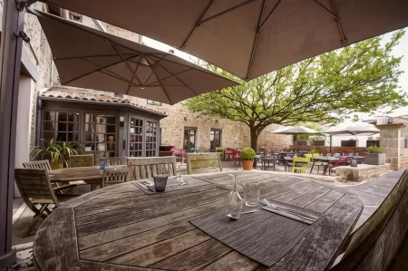 Logis Hostellerie de l'Abbaye