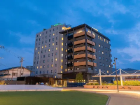 โรงแรมเซ็นทรัล ทาเคโอะ ออนเซ็น โรงแรมในทาเคโอะ