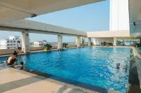 Muong Thanh Grand Quang Tri Hotel - piscina