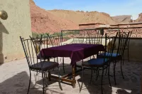 Kasbah des Montagns Maisons d'hôtes la vallée des Roses - 애견동반