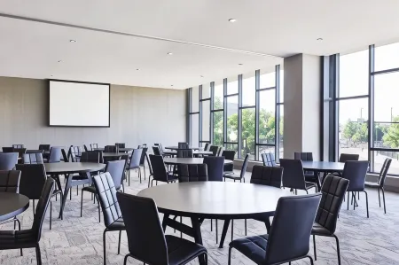 AC Hotel Huntsville Downtown