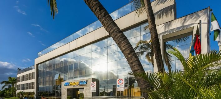 Praiamar Natal Hotel Отели в г. Натал