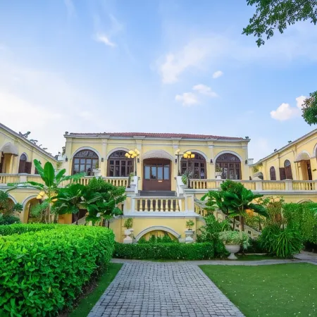 Praya Palazzo