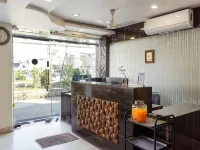 Hotel Sheldon International Near Science City タゴールハウス周辺のホテル