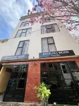 sterling wood hotel