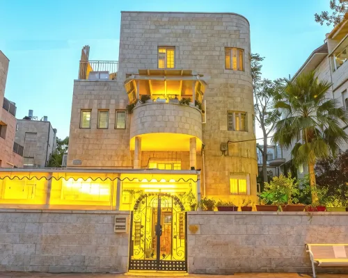 Mike's House Jerusalem Hotéis próximos à(ao) Alegro