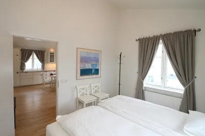 Acco Ice Apartments