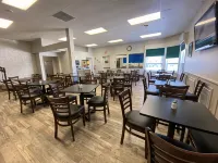 SureStay by Best Western Brockville - พร้อมอาหารเช้า