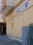 B&B Italia - parking