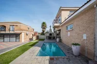 King Guest Lodge Hotels in Bluewater Bay