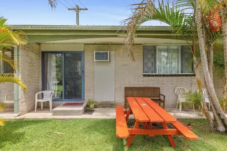 Port Macquarie Rental Village Отели в г. Порт-Маккуори