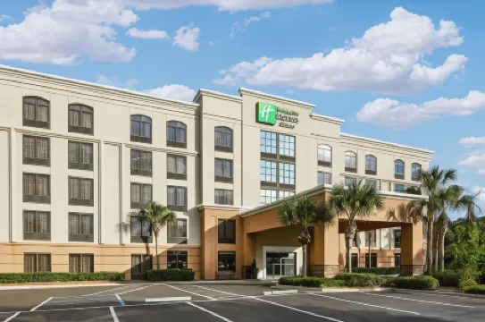 Holiday Inn Express & Suites JACKSONVILLE SE- MED CTR AREA by IHG