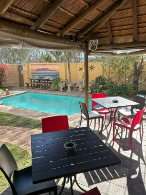 A Sunflower Stop Backpackers Отели в г. 