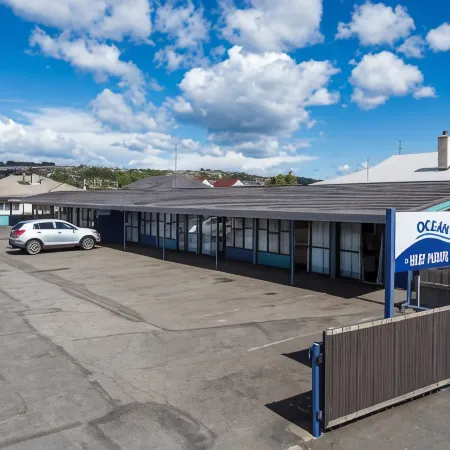 Ocean Beach Hotel Отели рядом с достопримечательностью «Пляж Tunnel»