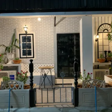 At Night โรงแรมใกล้ตลาดนัดกลางคืน