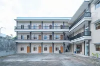 Sans Hotel Queen Batu Hotel dekat Offroad jeep coban talun batu malang