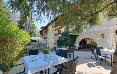 Hotel & Spa Real Villa Anayet Отели в г. Canfranc-Estancion