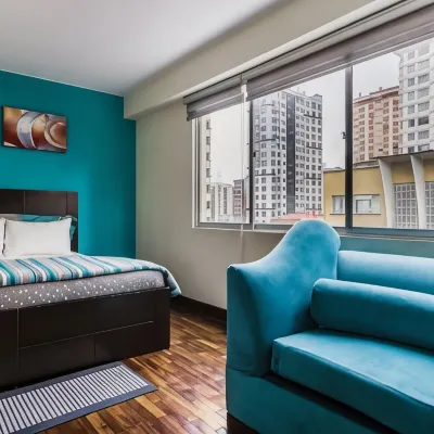 Luxstone Executive & Suites Hotels near Sopocachi