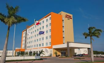 Hampton Inn & Suites by Hilton Paraiso Tabasco
