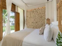 The Balangan Hotel Hotels near ذا روك بار