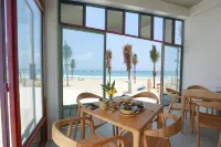 ISea by the Sea