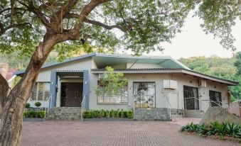 85 Ehmke Guesthouse