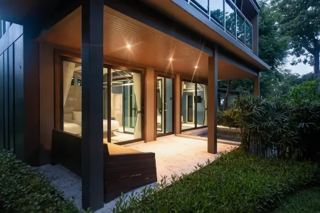 Ao Cho Grandview Hideaway Resort Отели рядом с достопримечательностью «Ao Noi Na»