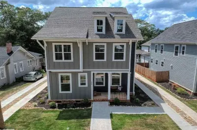 Luxurious Ladson House-B in Greenville, South Carolina Grace Church - Downtown 주변 호텔