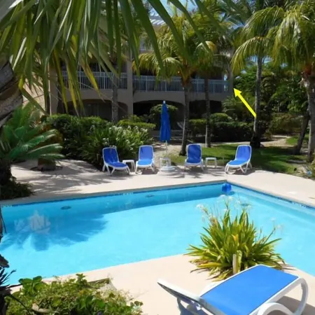 Premium Grace Bay Beach condo