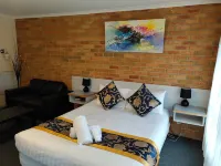 Coachman Motel