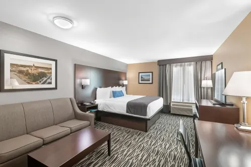 Best Western Plus Denton Inn  Suites