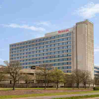 Ramada by Wyndham East Kilbride Hotel Exterior