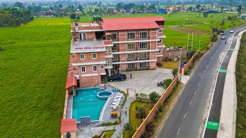 Hotel Yatra Sauraha