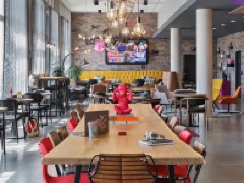 モクシー・フランクフルト エアポート ケルスターバッハ ケルステルバッハのホテル